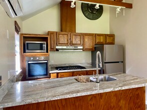 477 E Sacramento Ave in Chico, CA - Building Photo - Building Photo