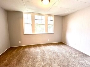 1601 S Linwood Ave in Evansville, IN - Building Photo - Building Photo