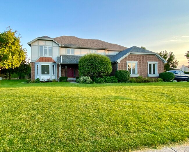 property at 7963 Indian Creek Ln