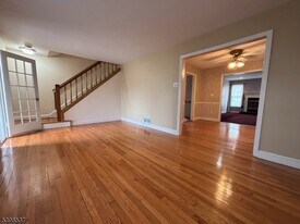 434 W Inman Ave in Rahway, NJ - Building Photo