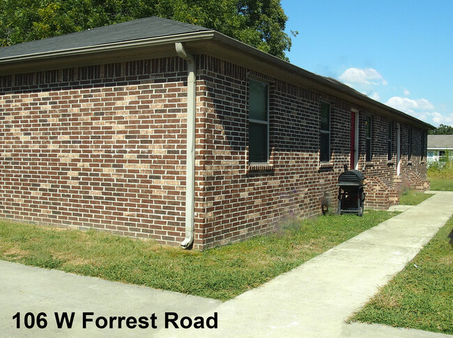 104 W Forrest St in Jonesboro, AR - Building Photo - Building Photo