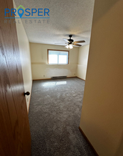 3316 Garner St in Eau Claire, WI - Foto de edificio - Building Photo
