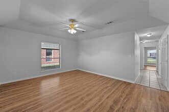 514 Harris St in Gunter, TX - Building Photo - Building Photo