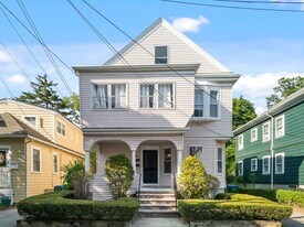 44 Greenleaf Ave in Medford, MA - Building Photo