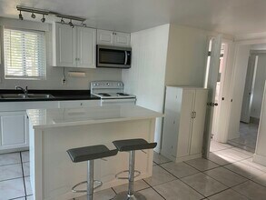1316 E Gore St in Orlando, FL - Building Photo - Building Photo