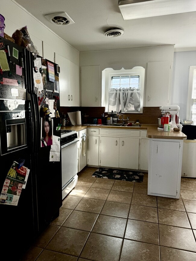 912 Garver St in Norman, OK - Building Photo - Building Photo