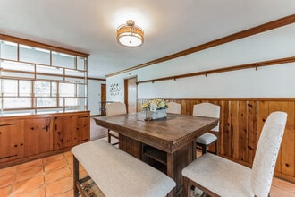 1857 E Holmes Rd in Memphis, TN - Foto de edificio - Building Photo