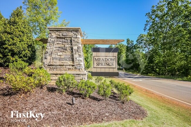 423 Stonefence Dr in Greenville, SC - Building Photo - Building Photo