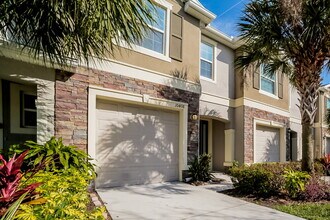 10408 Red Carpet Ct in Riverview, FL - Building Photo - Building Photo