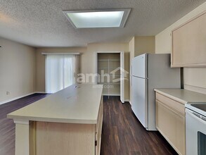 6622 W Jefferson Ct in McCordsville, IN - Building Photo - Building Photo