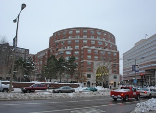 West End Place in Boston, MA - Building Photo - Building Photo