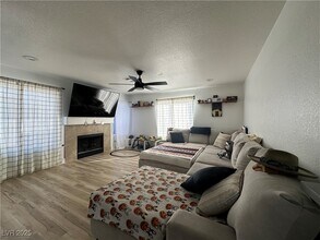2 Ranger Ct in Henderson, NV - Building Photo - Building Photo
