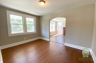 607 Perry Rd in Greenville, SC - Building Photo - Building Photo