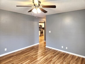 817 N Ashley St in Brazil, IN - Building Photo - Building Photo