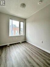 51 William Jackson Wy in Toronto, ON - Building Photo - Building Photo