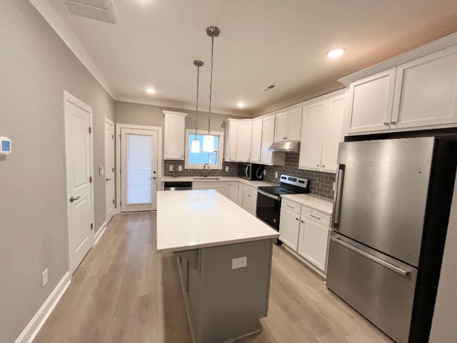 465 Portsdale Dr in Brentwood, TN - Building Photo - Building Photo