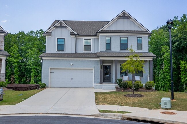 property at 44 Auburn Depot Trce
