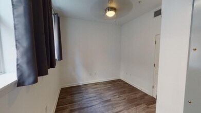 821 Washington Ave in New Orleans, LA - Building Photo - Building Photo
