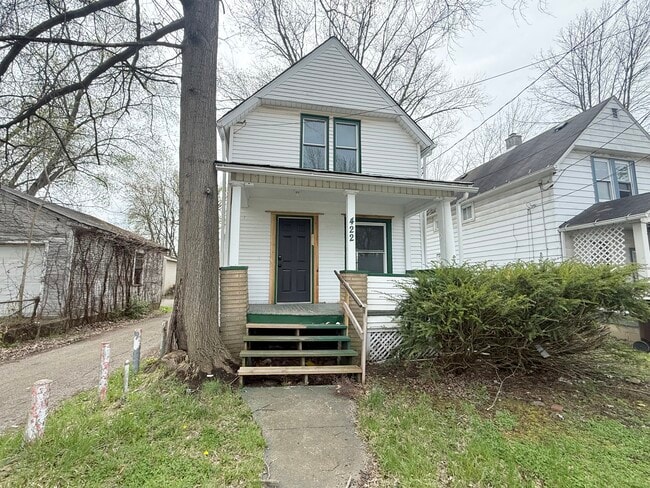 property at 422 Prospect St