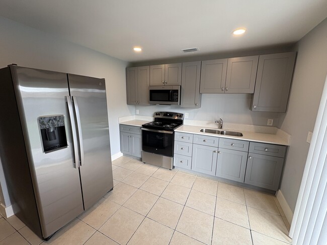 property at 4593 Coconut Rd