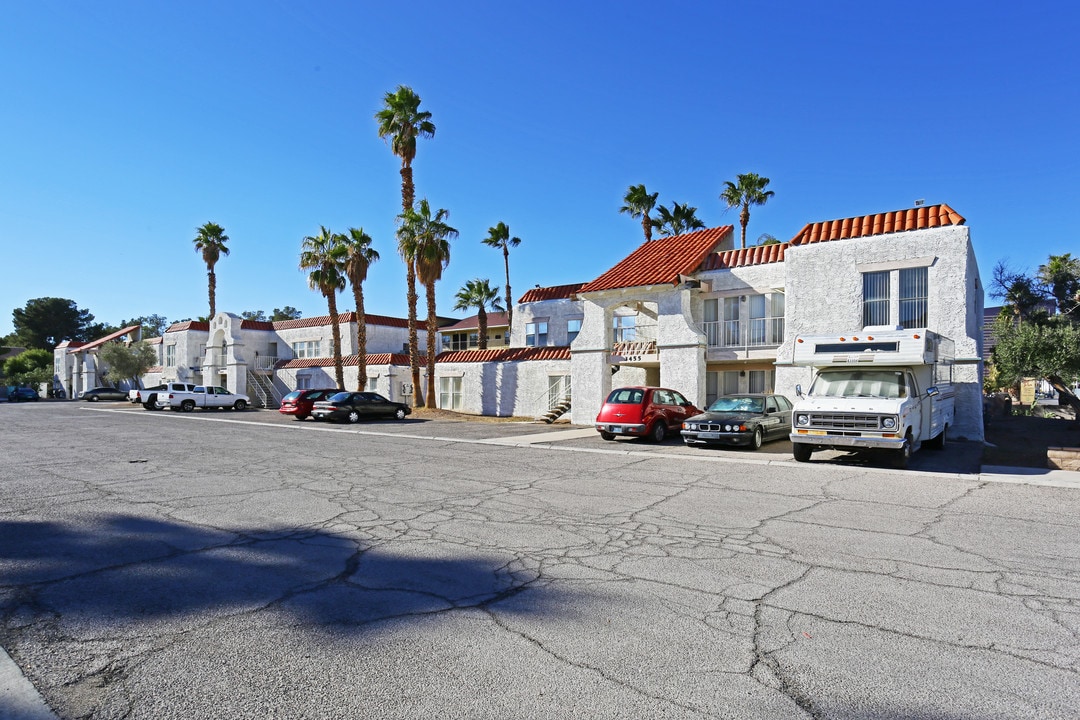 Willson Square Apartments in Las Vegas, NV - Building Photo