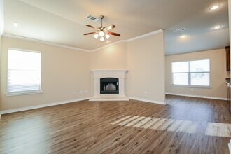 12817 Purdue Dr in Balch Springs, TX - Building Photo - Building Photo