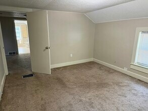 820 Hall St in Albion, MI - Building Photo - Building Photo