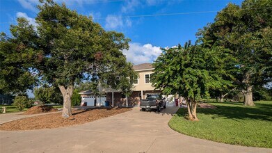 2925 County Rd 519 in Brazoria, TX - Building Photo - Building Photo