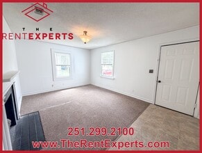 1351 Dauphin Island Pkwy in Mobile, AL - Building Photo - Building Photo