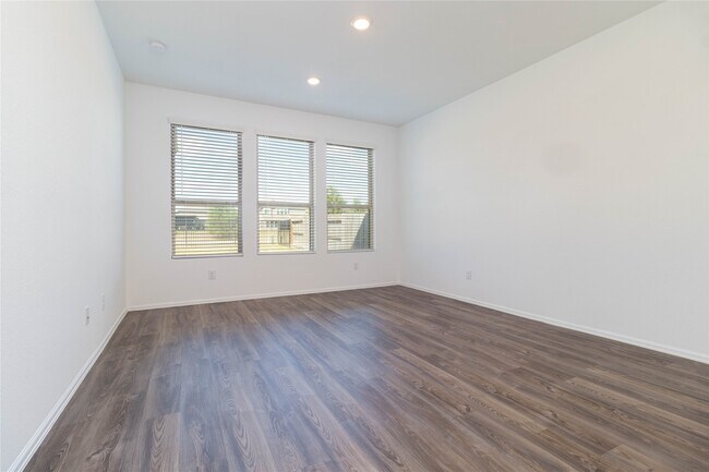 9411 Clearwater Bluff Ln in Houston, TX - Building Photo - Building Photo