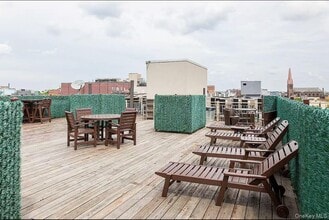 21 Montrose Ave in Brooklyn, NY - Building Photo - Building Photo