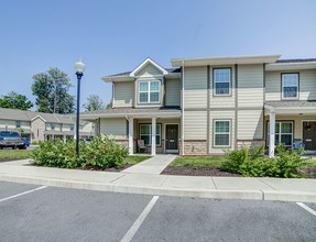 Dawn Ridge in Carlisle, PA - Building Photo - Building Photo