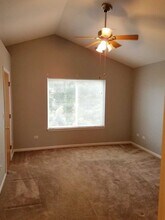 2459 Summerwind Ln in Montgomery, IL - Building Photo - Building Photo