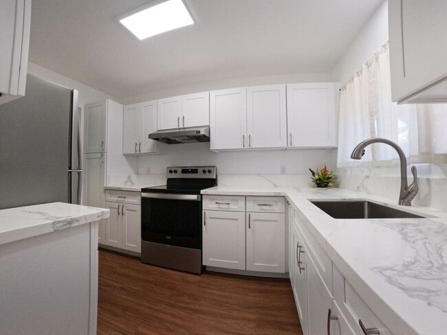 property at 98-1361-1361 Koaheahe Pl