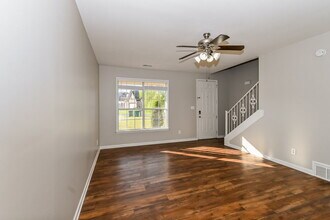 8138 Woodson Dr in Olive Branch, MS - Building Photo - Building Photo