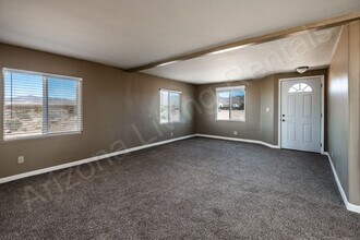 3939 Aztec Rd in Golden Valley, AZ - Building Photo - Building Photo