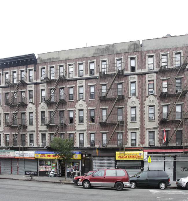 786 E 152nd St in Bronx, NY - Foto de edificio - Building Photo