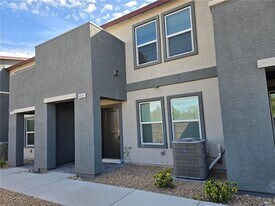4988 Apple Mesa Ave, Unit 1R in Enterprise, NV - Building Photo