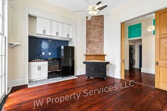 5225 Magazine St in New Orleans, LA - Building Photo - Building Photo