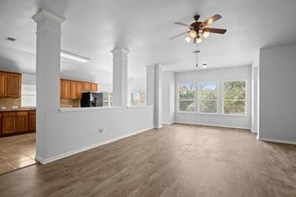 415 S Frontier Ln in Cedar Park, TX - Building Photo - Building Photo