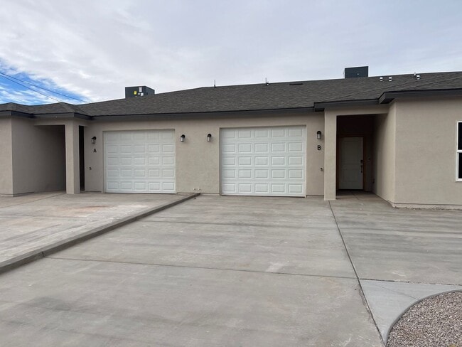 801 Filipino Ave