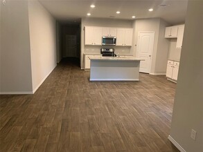 11594 Gingerland Dr in Conroe, TX - Building Photo - Building Photo