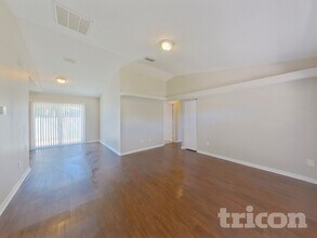 3310 51st St N in St. Petersburg, FL - Building Photo - Building Photo