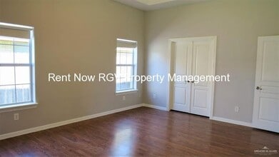 8 Datepalm Ave in McAllen, TX - Building Photo - Building Photo