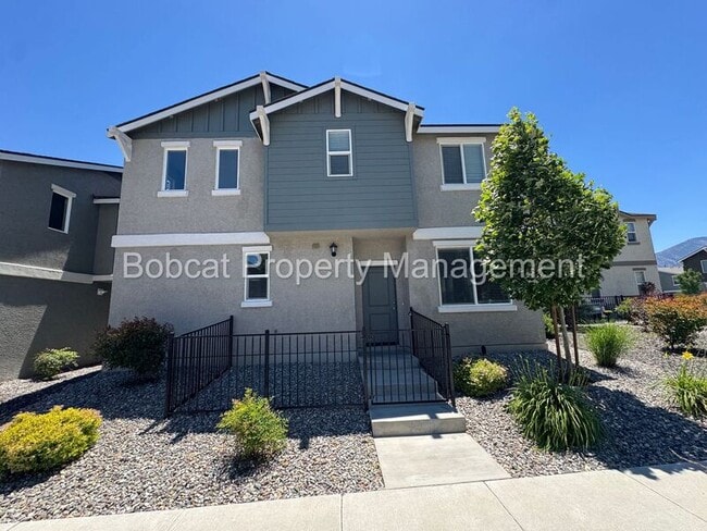 property at 914 Garden Ct