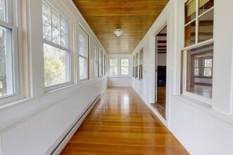 113 Cushing Ave in Belmont, MA - Building Photo - Building Photo