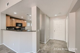 5821 Alisa Roberts St in North Las Vegas, NV - Building Photo - Building Photo