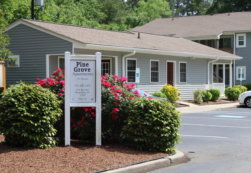 Pinegrove in Sharpsburg, NC - Building Photo