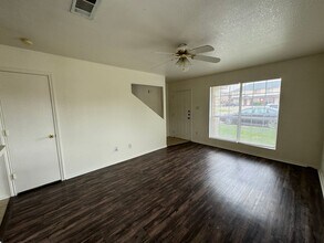 4200 July Dr in Killeen, TX - Building Photo - Building Photo