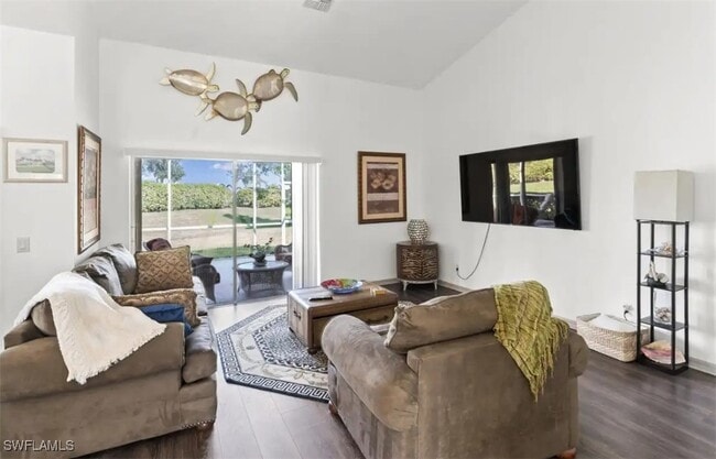 8007 Preakness Ct in Naples, FL - Building Photo - Building Photo